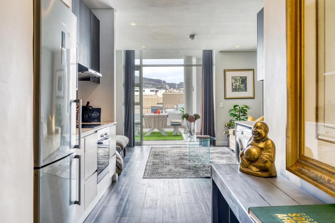 Backup-Powered Classic Luxury Apartment كيب تاون المظهر الخارجي الصورة